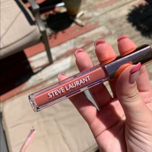 Steve Laurant Lip gloss color- Posh